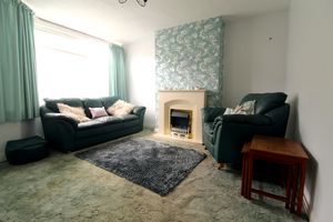 Living Room- click for photo gallery